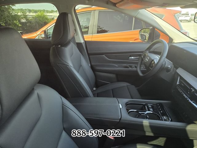 Used 2025 Nissan Murano SV FWD image 8