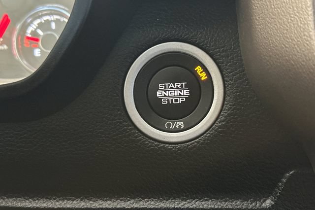 Used 2022 RAM 1500 Laramie AWD/4WD image 25