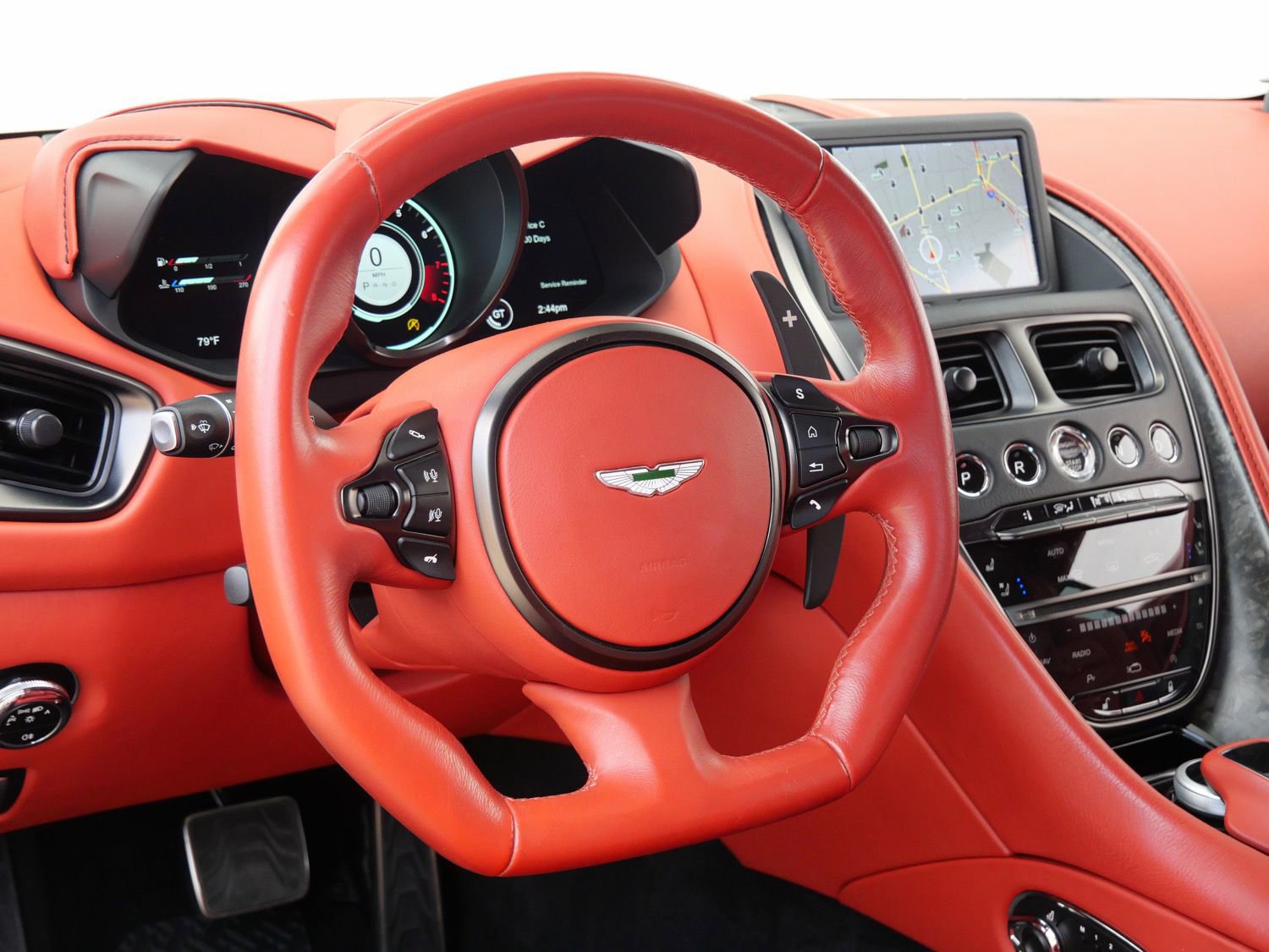 Used 2019 Aston Martin DBS Superleggera image 23