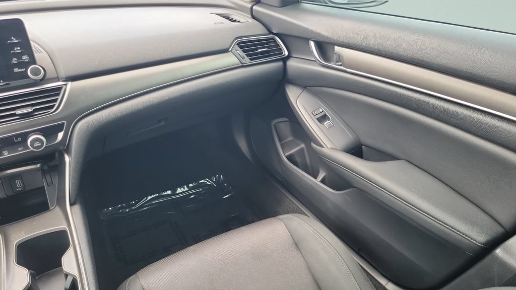 Used 2020 Honda Accord LX image 16