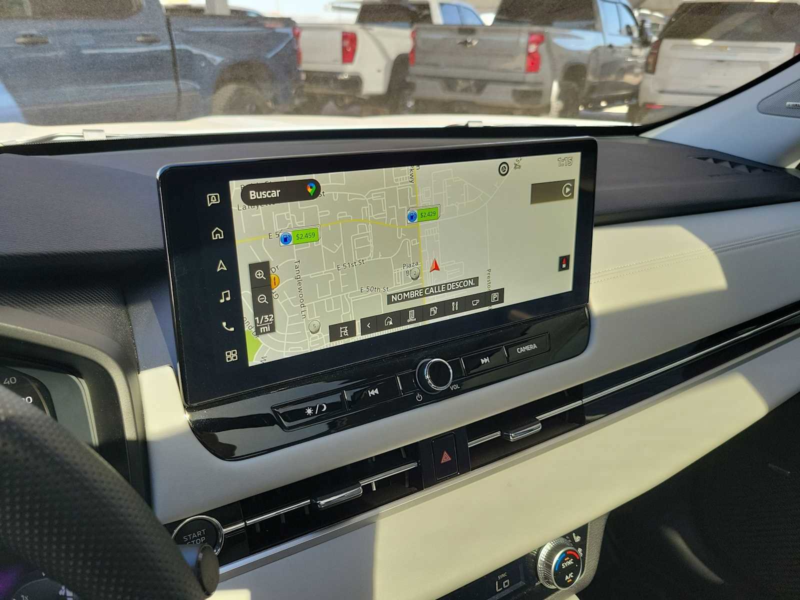 Used 2025 Mitsubishi Outlander SEL image 20