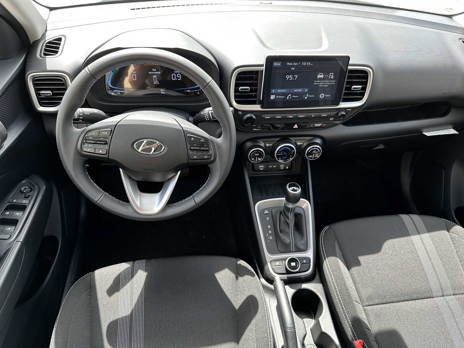 New 2026 Hyundai Venue SEL image 10