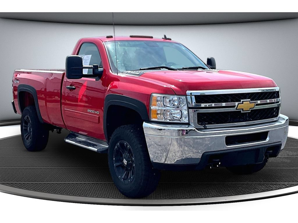 Used 2014 Chevrolet Silverado 2500 LT w/ Snow Plow Prep Package AWD/4WD image 12