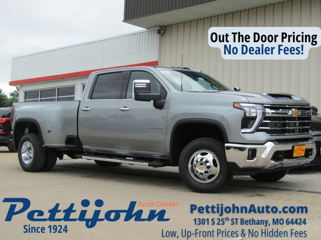 New 2026 Chevrolet Silverado 3500 LTZ w/ LTZ Convenience Package AWD/4WD image 1