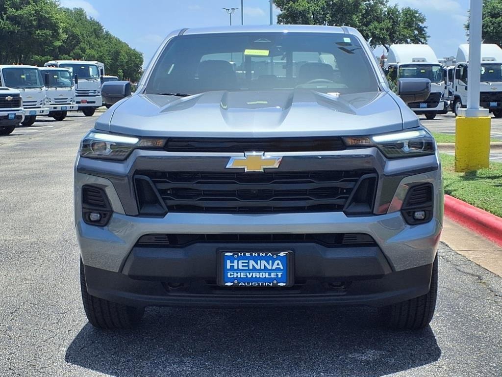 New 2025 Chevrolet Colorado LT w/ LT Convenience Package image 2