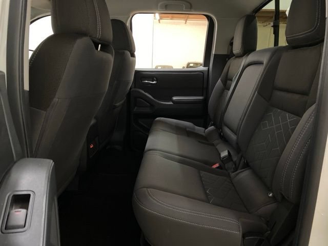 Used 2026 Nissan Frontier SV AWD/4WD image 19