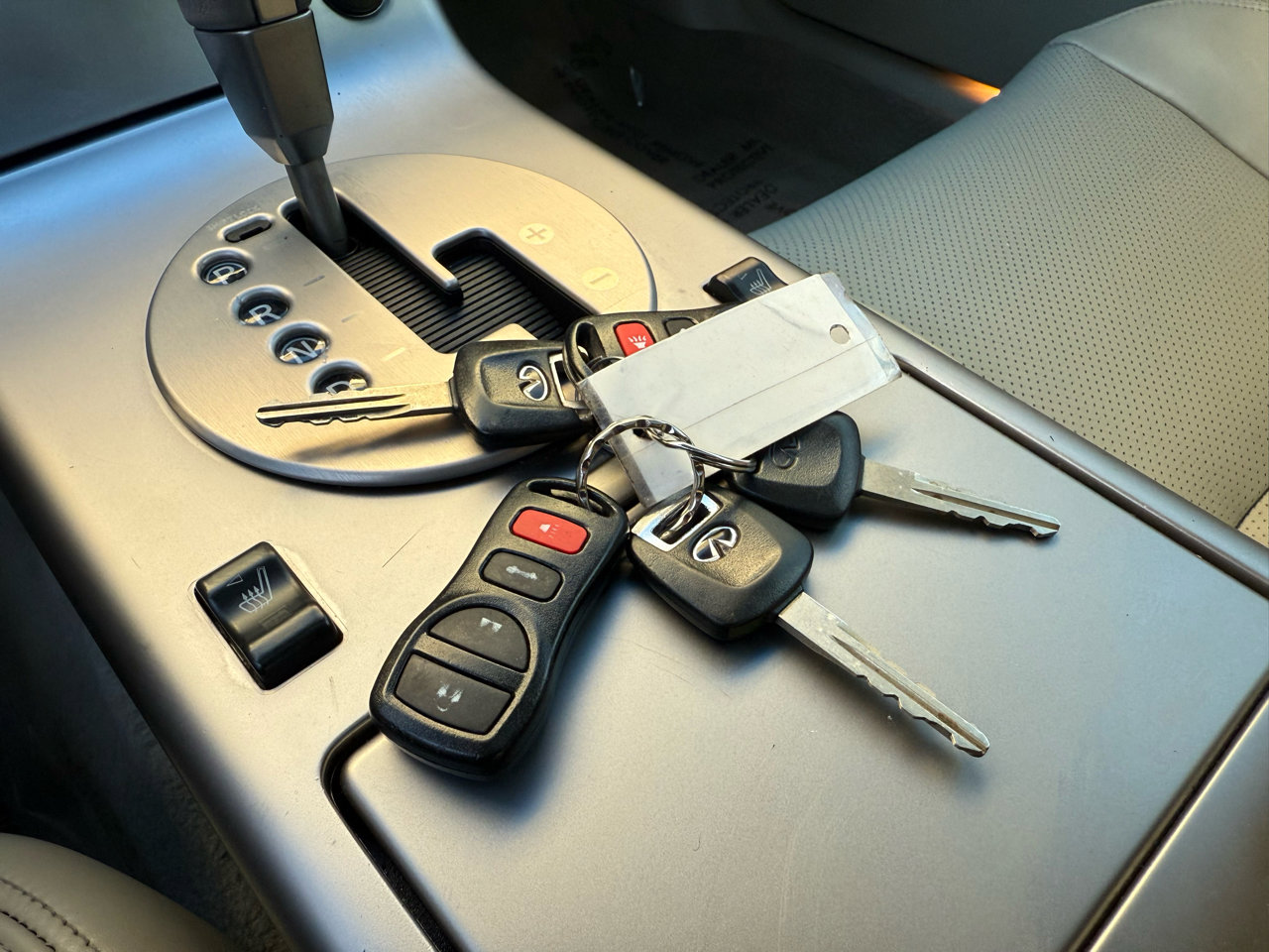 Used 2004 INFINITI G35 2dr Cpe Auto w/ Premium Pkg image 38