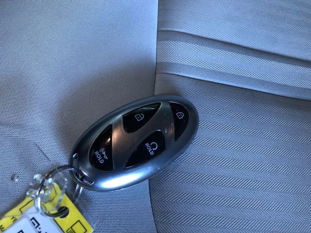 Used 2025 Hyundai Sonata SEL FWD image 30