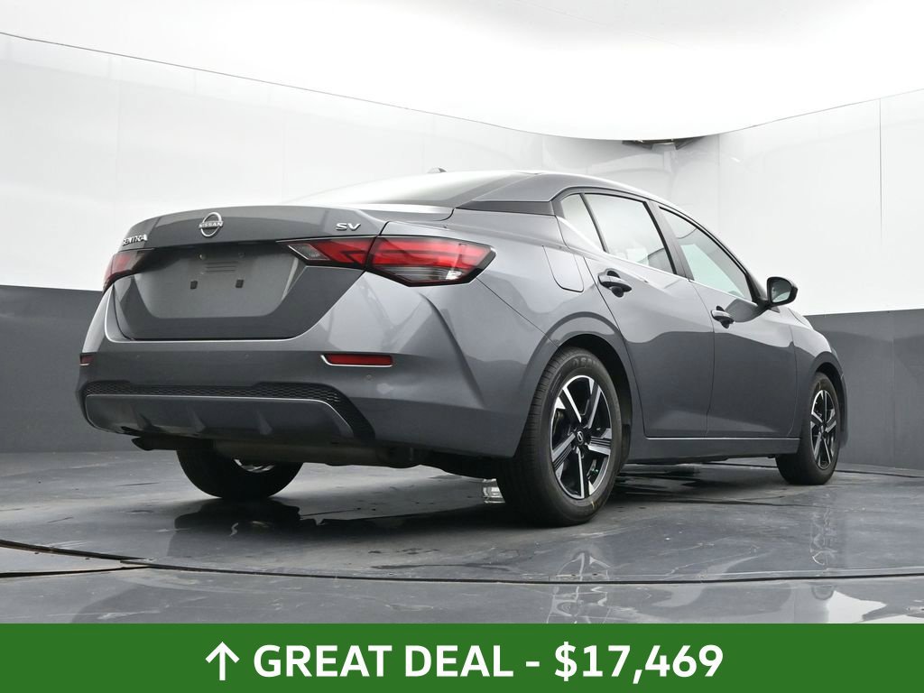 Used 2024 Nissan Sentra SV FWD image 44