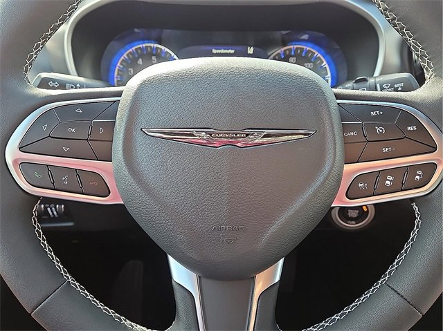 New 2026 Chrysler Pacifica Select image 20