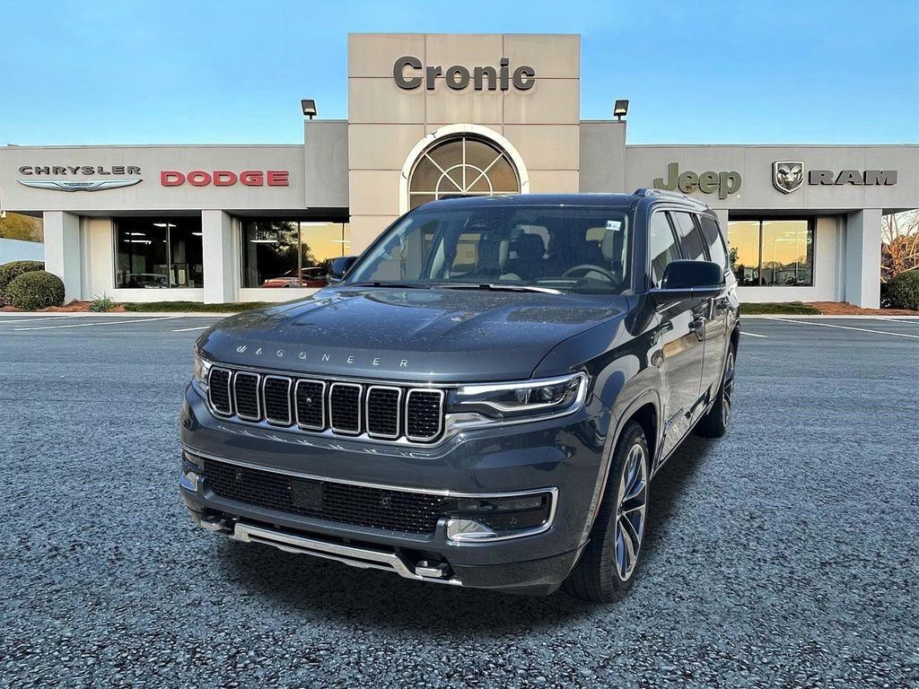 Used 2024 Jeep Wagoneer L Series III w/ Premium Group I image 7