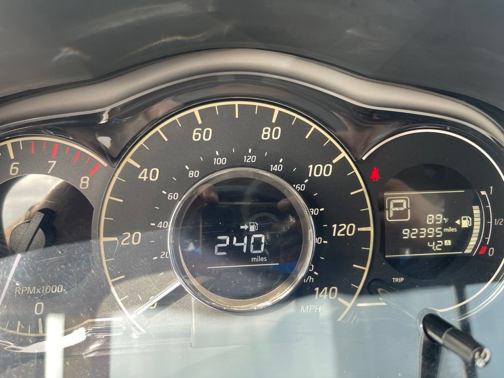 Used 2016 Nissan Versa Note SV FWD image 12