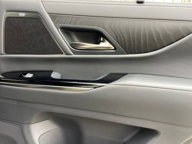 New 2025 Lexus LX 700h Luxury w/ Accessory Package (Z1) image 25