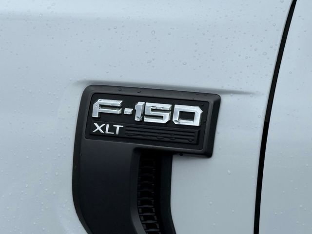 Certified 2022 Ford F150 XLT w/ Equipment Group 302A High image 26