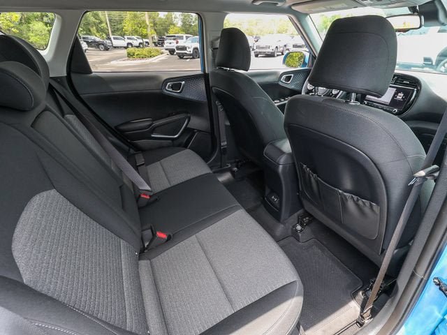 Used 2024 Kia Soul EX FWD image 25