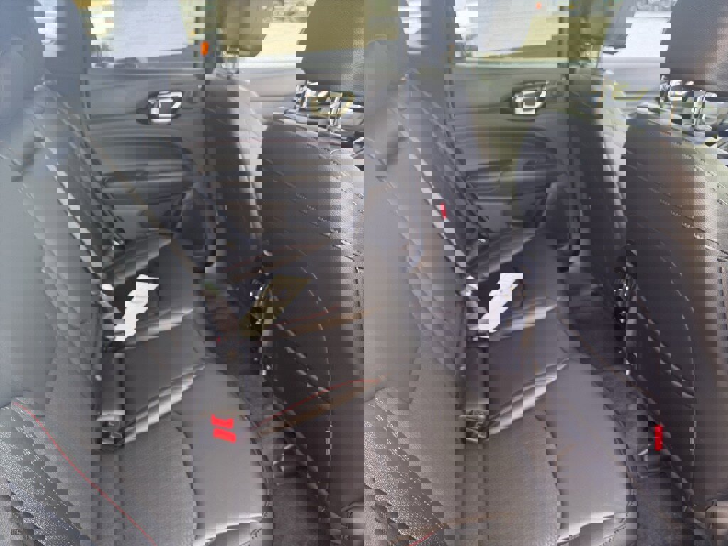 New 2026 Jeep Compass Trailhawk w/ Sun, Sound & Navigation Group image 28