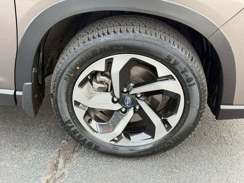 Used 2022 Subaru Forester Touring w/ Popular Package #2 image 9