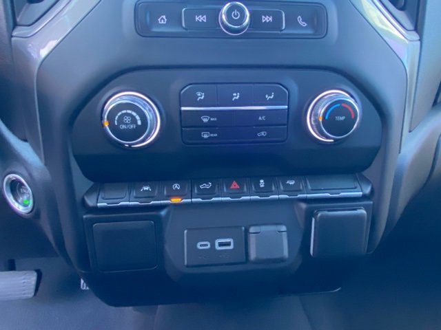 Used 2023 Chevrolet Silverado 1500 Custom image 21