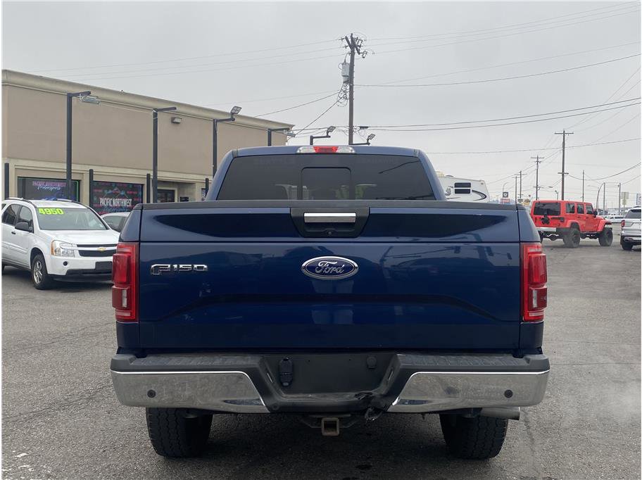 Used 2015 Ford F150 XLT w/ Equipment Group 302A Luxury image 6