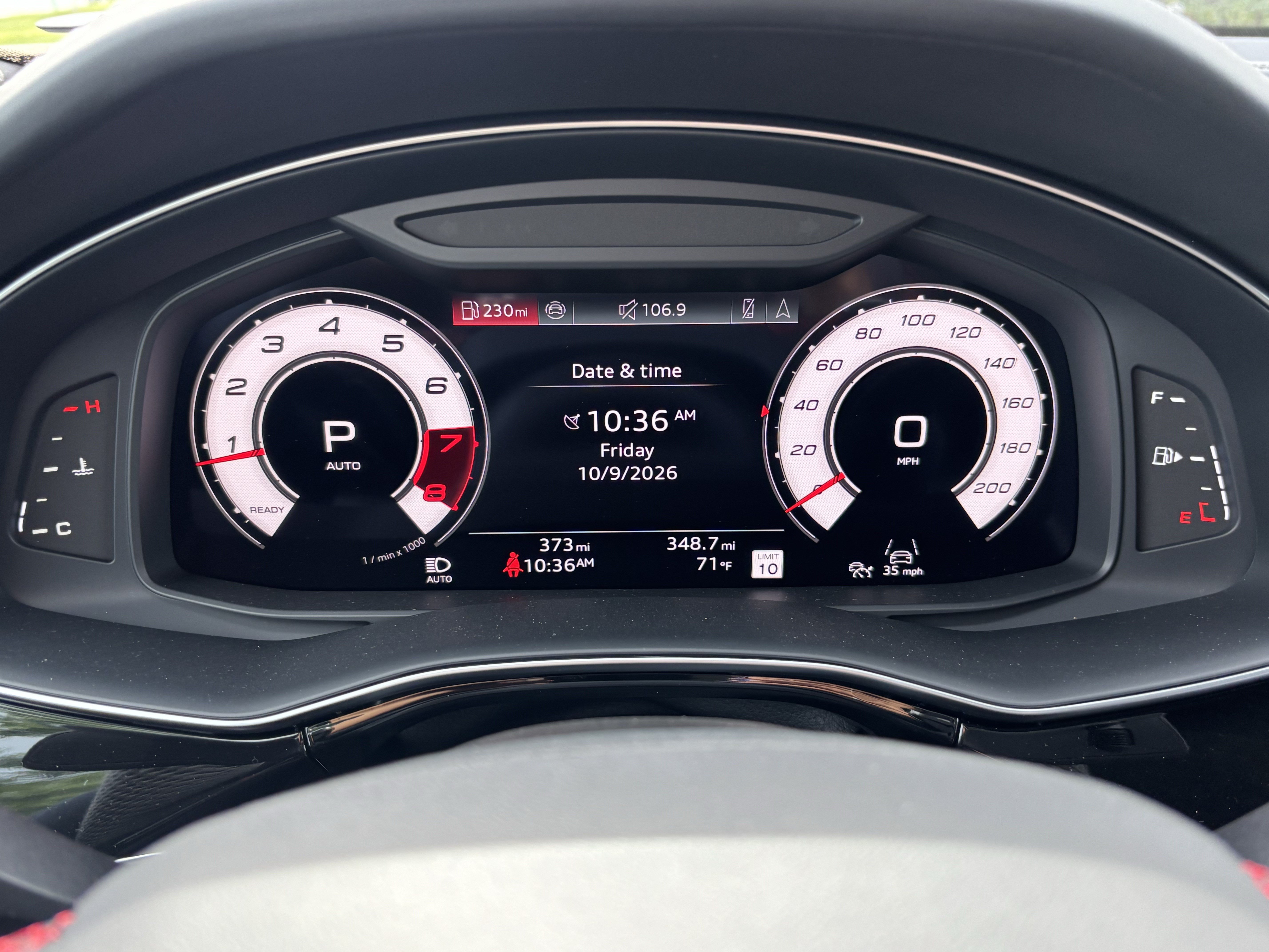 Certified 2026 Audi RS Q8 performance AWD/4WD image 23