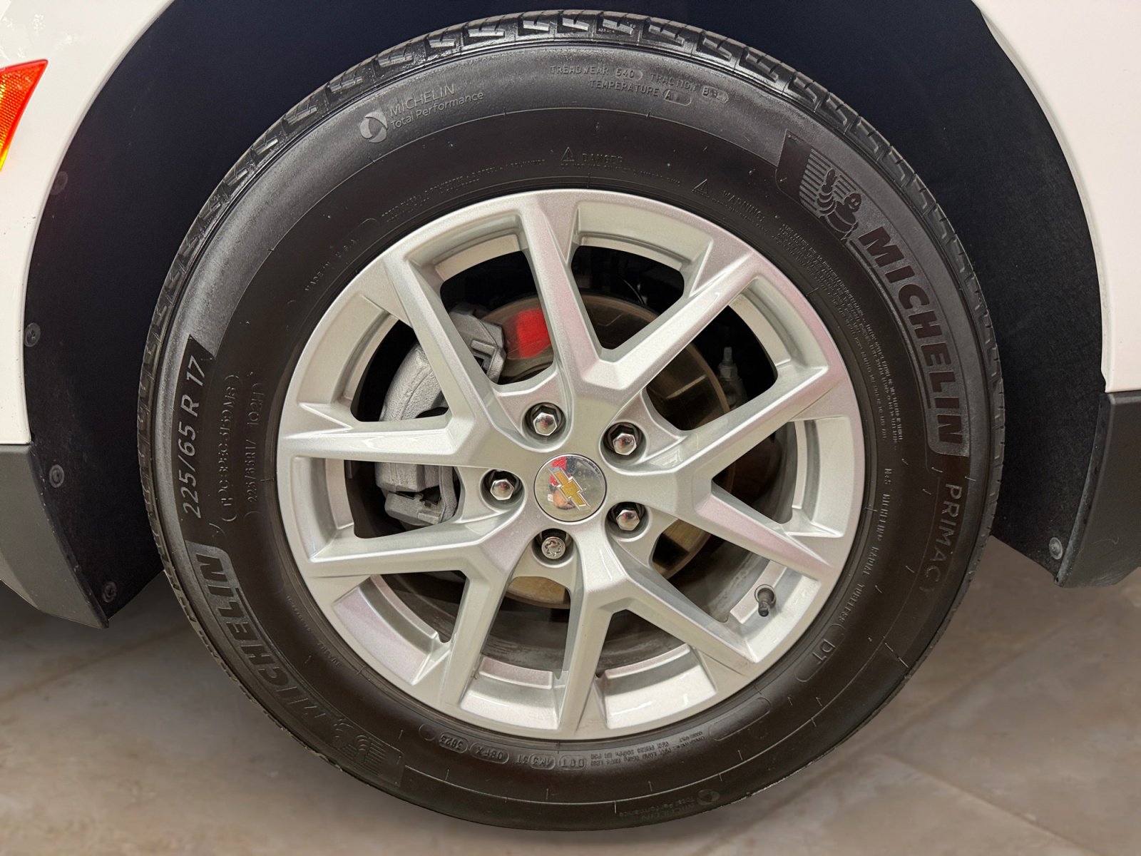 Used 2024 Chevrolet Equinox LS image 27