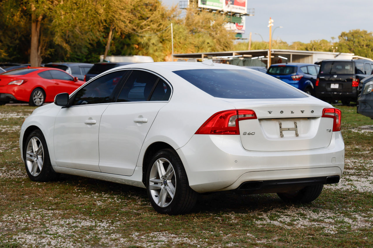 Used 2015 Volvo S60 T5 Platinum image 5