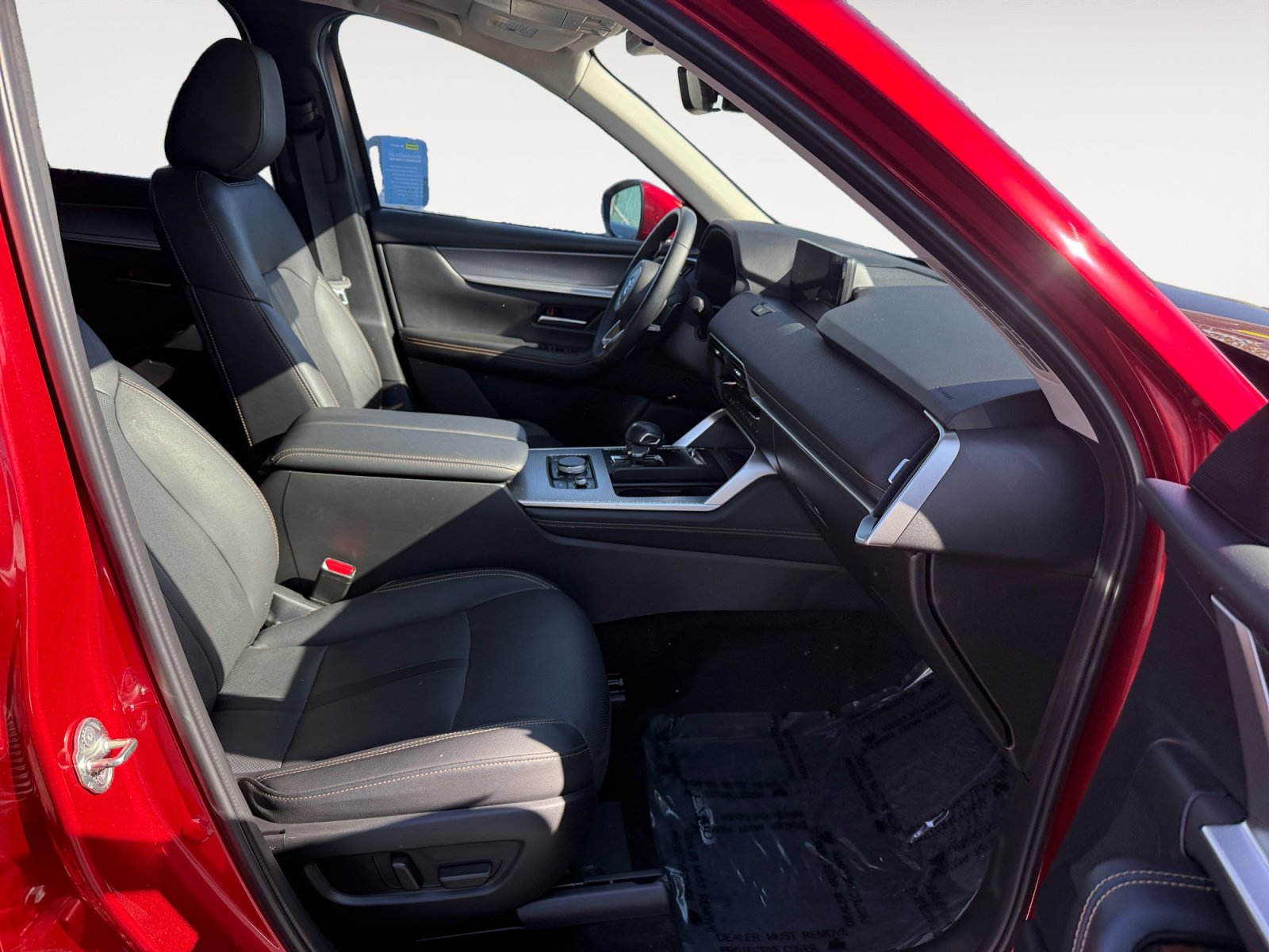 Certified 2024 MAZDA CX-90 Plug-In Hybrid w/ Preferred AWD/4WD image 19