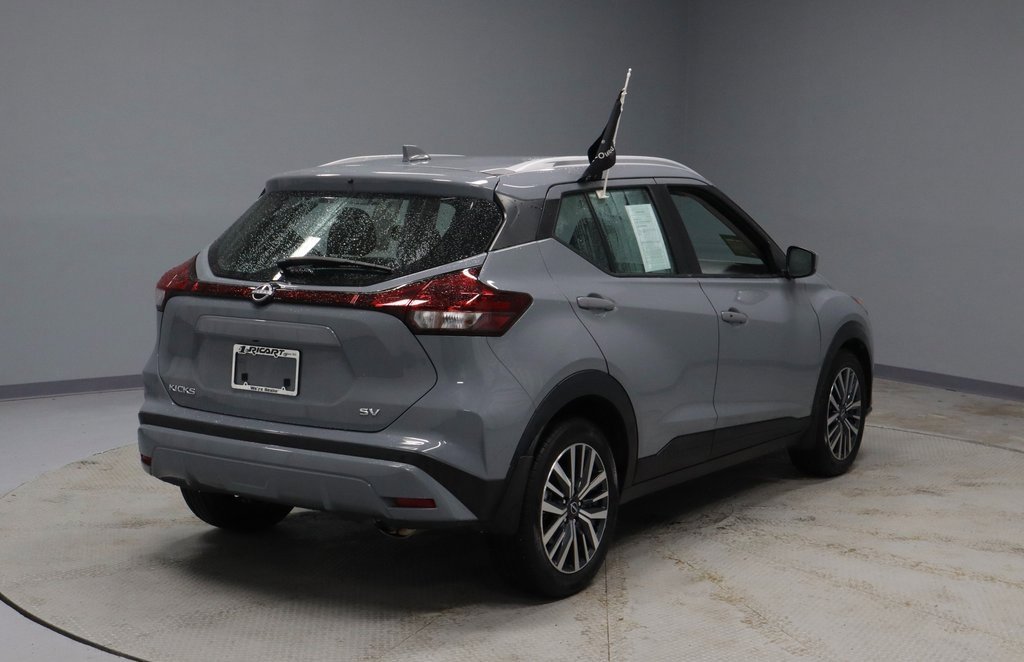 Used 2023 Nissan Kicks SV image 12