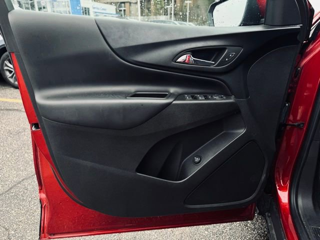 Used 2024 Chevrolet Equinox LT image 13