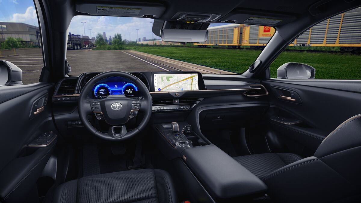 New 2026 Toyota Crown Signia AWD/4WD image 19