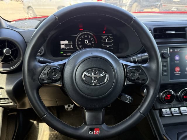 Used 2023 Toyota GR86 Premium w/ ALL Weather Mat Package (TMS) RWD image 12