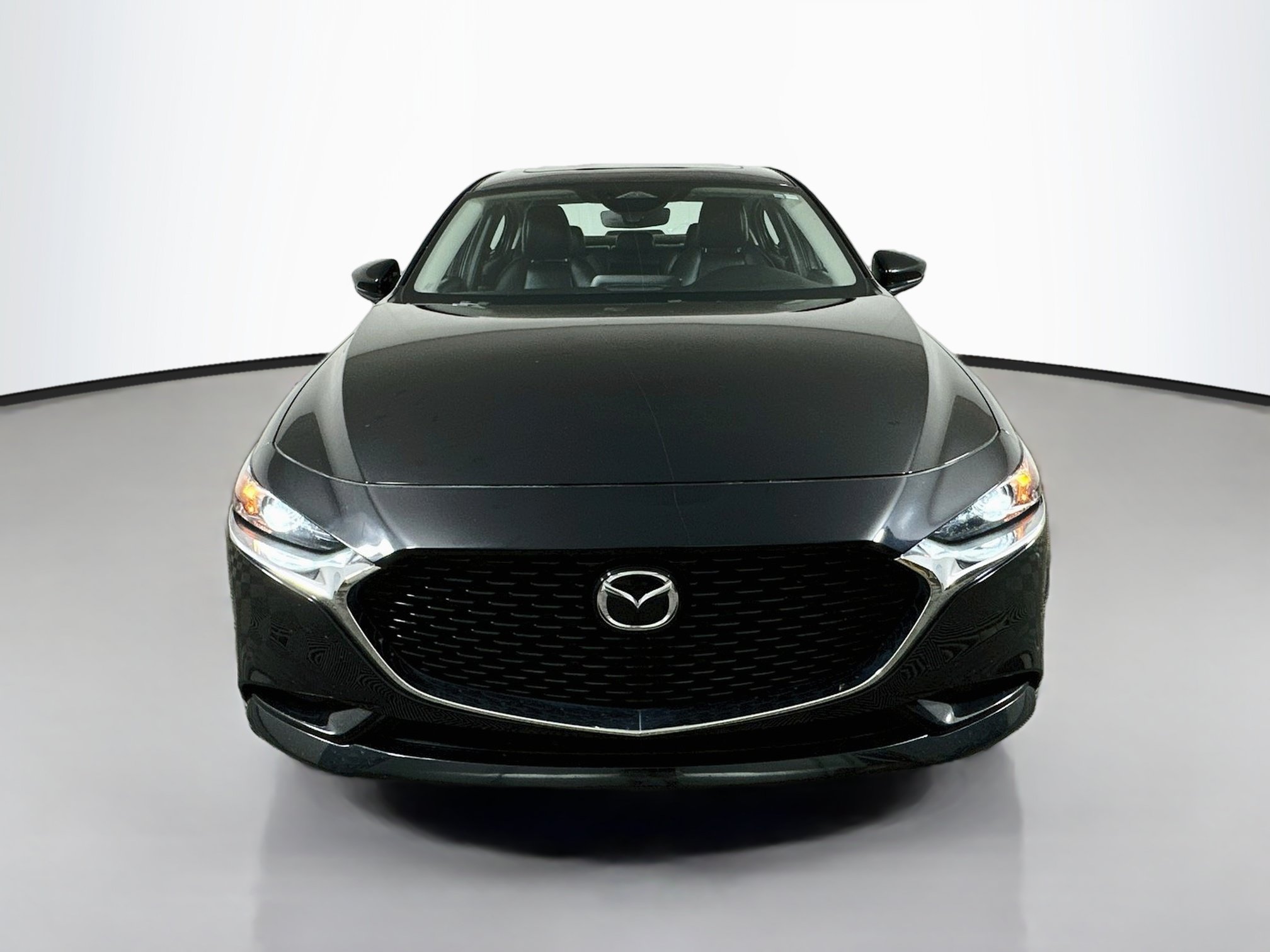 Used 2024 MAZDA MAZDA3 s FWD image 2