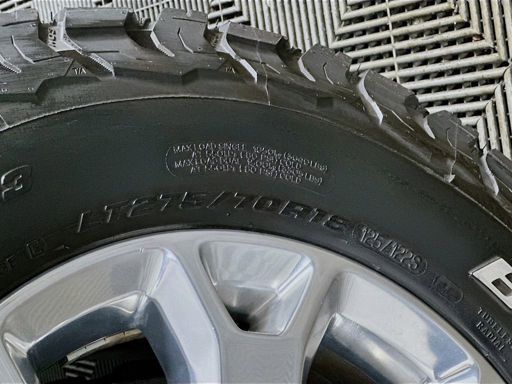 Used 2024 RAM 3500 Tradesman w/ Chrome Appearance Group image 33