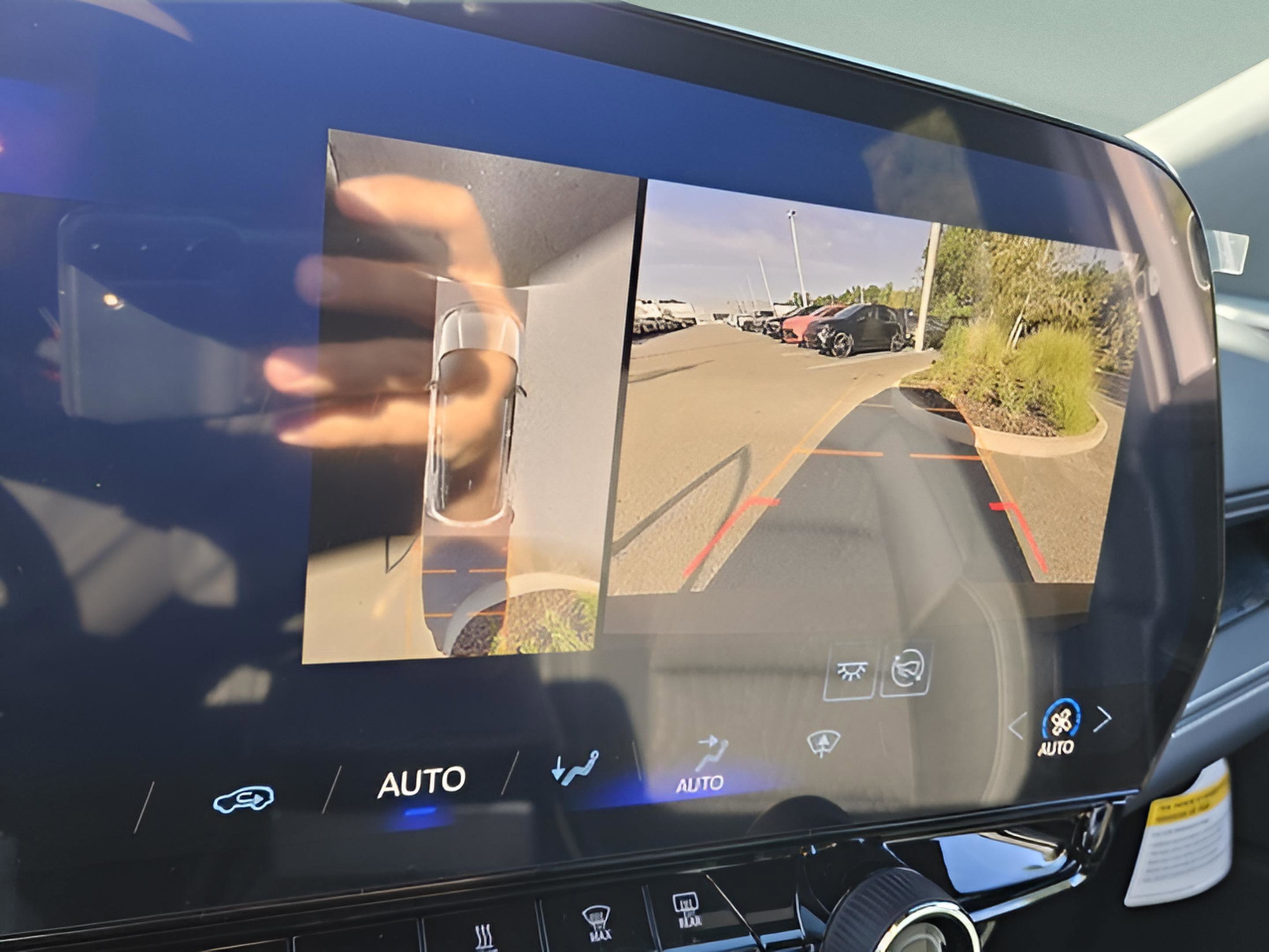 New 2025 Chevrolet Blazer EV LT w/ Midnight/Sport Edition AWD/4WD image 15