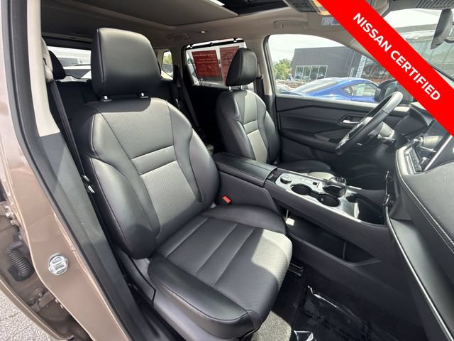 Certified 2024 Nissan Rogue SV w/ SV Premium Package AWD/4WD image 24