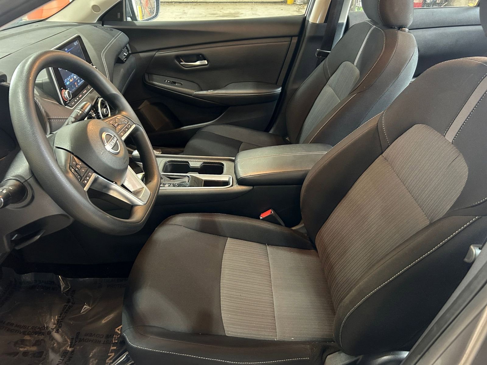 Used 2025 Nissan Sentra SV image 24