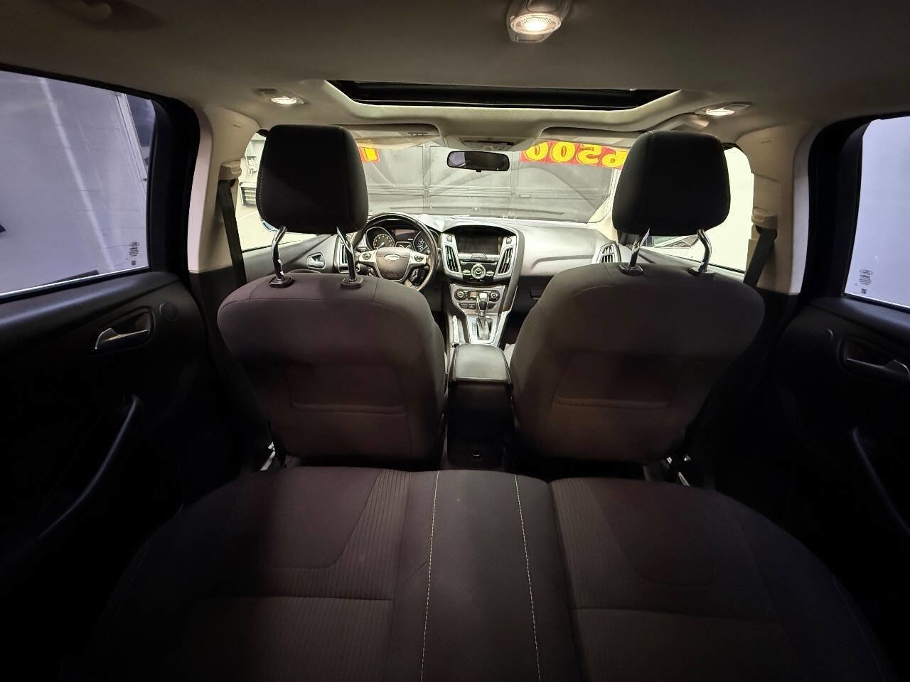 Used 2012 Ford Focus Titanium w/ Titanium Handling Pkg image 11