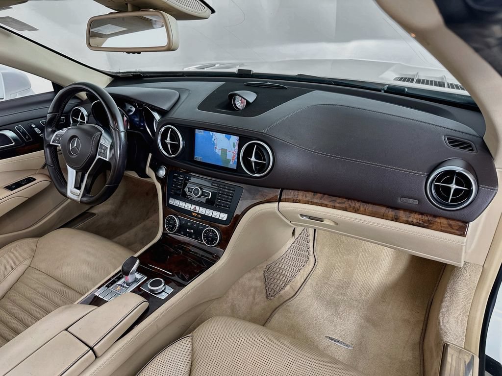Used 2015 Mercedes-Benz SL 400 image 26