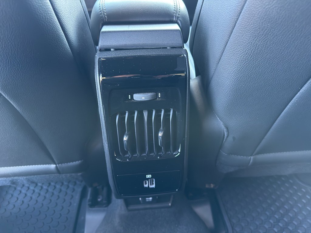 Used 2025 Jeep Compass Latitude w/ Convenience Group image 31