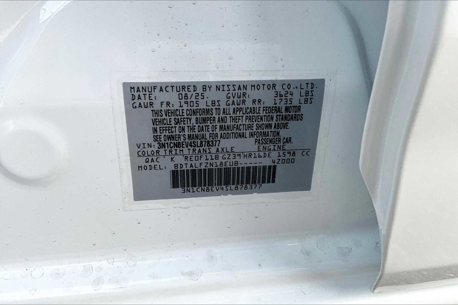 New 2025 Nissan Versa SV w/ Trunk Package FWD image 14
