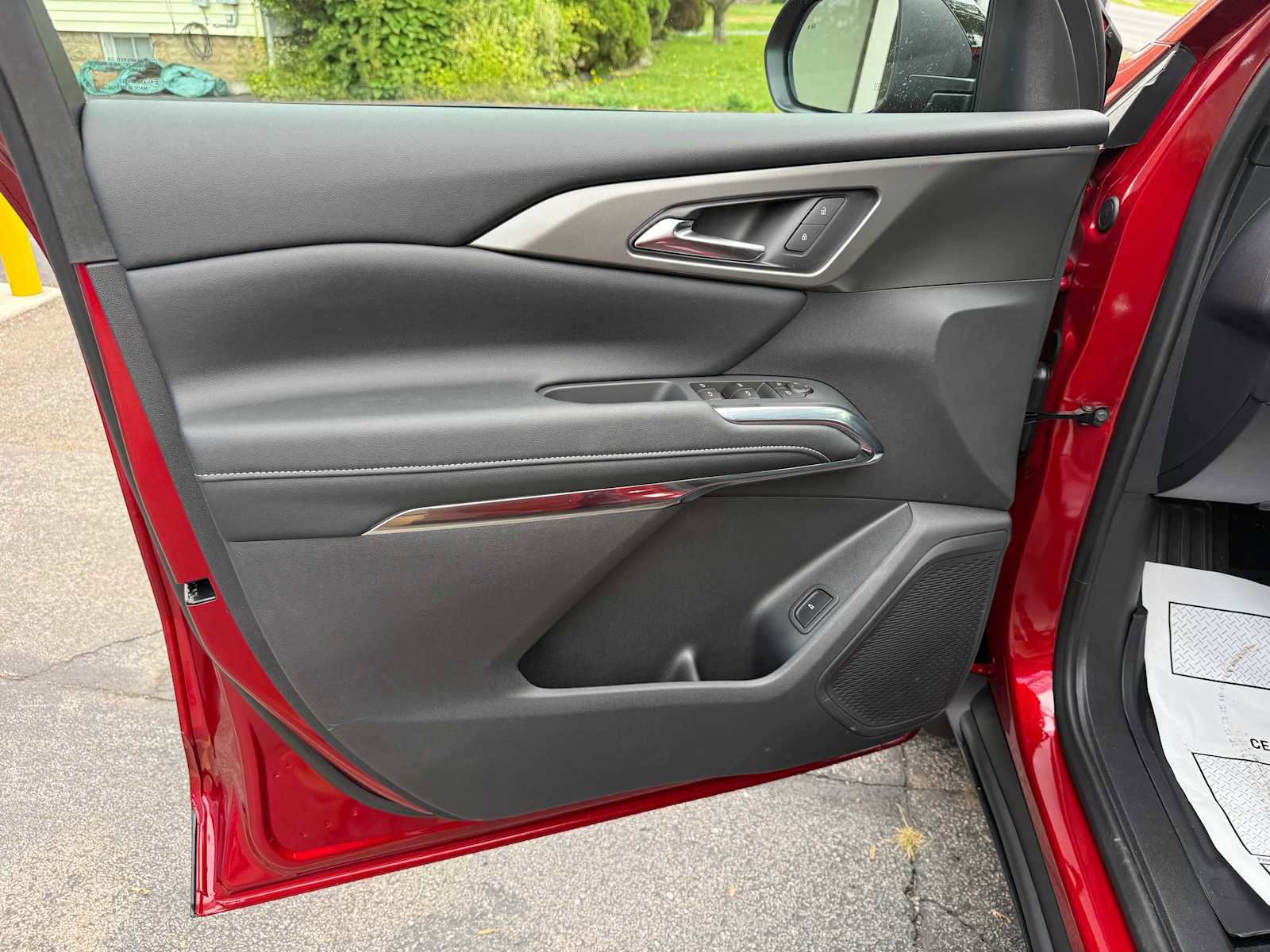 New 2026 Chevrolet Traverse LT w/ LPO, Floor Liner Package image 13