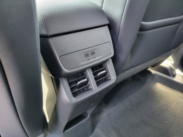 New 2026 Chevrolet Equinox LT w/ Convenience Package II AWD/4WD image 28