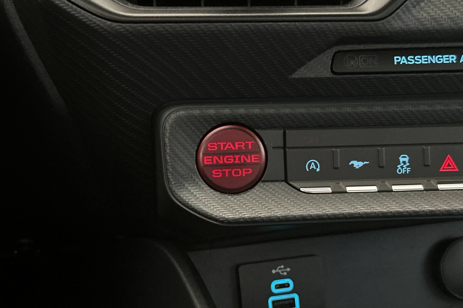 Certified 2024 Ford Mustang GT RWD image 20