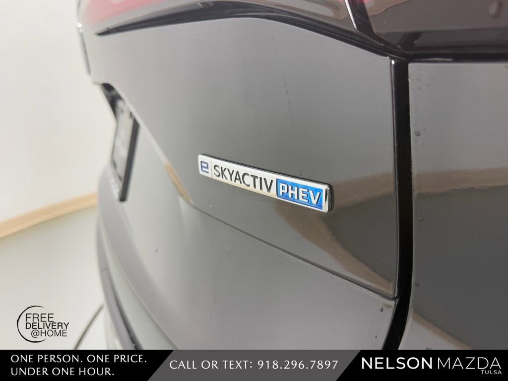 Certified 2024 MAZDA CX-90 Plug-In Hybrid w/ Premium Pkg image 11