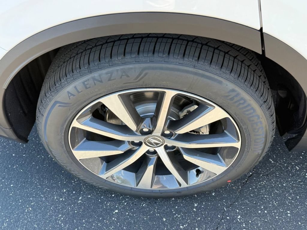 New 2026 Acura MDX w/ Technology Package AWD/4WD image 4