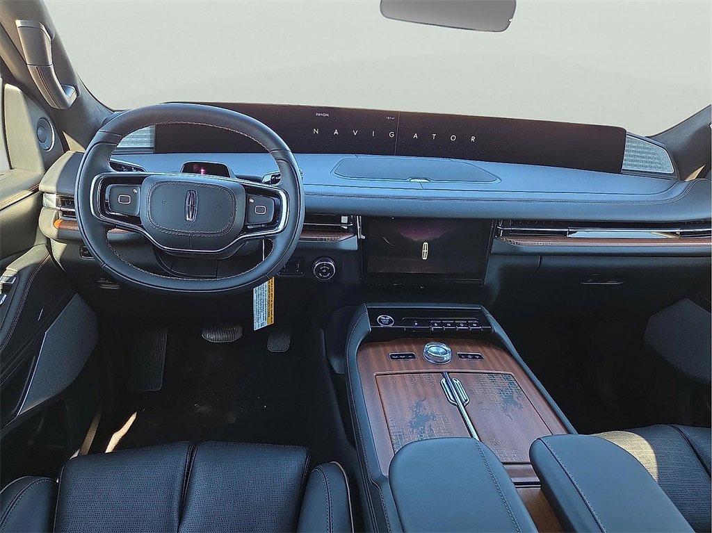 New 2026 Lincoln Navigator L Black Label image 8