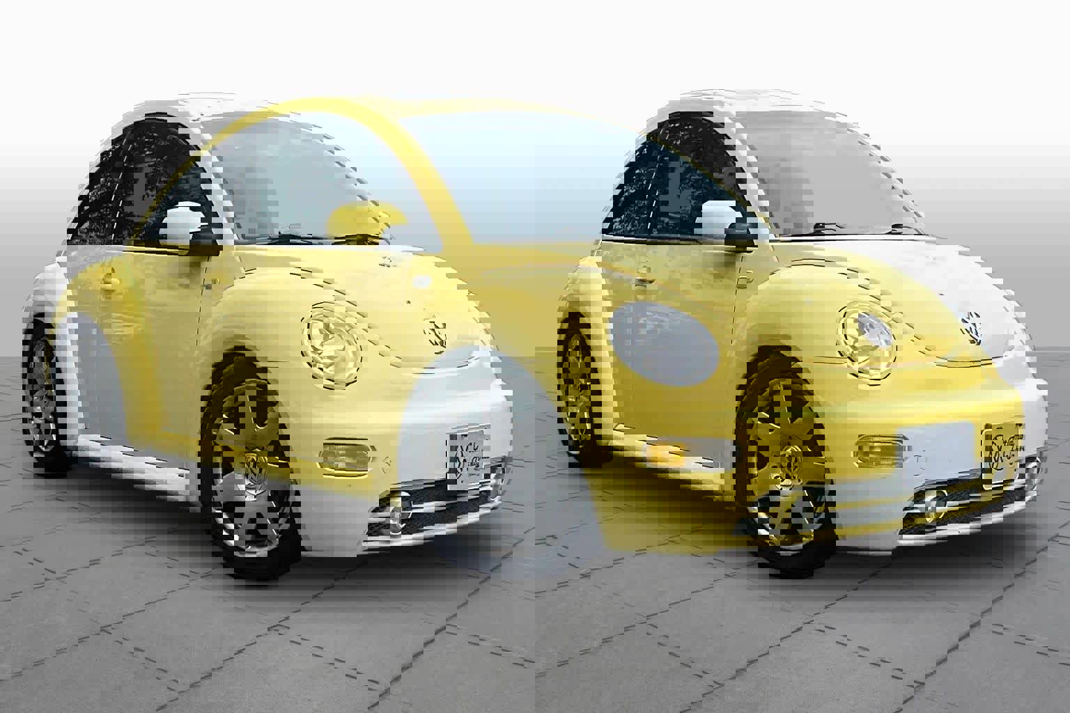 Used 2001 Volkswagen Beetle GLX FWD image 2