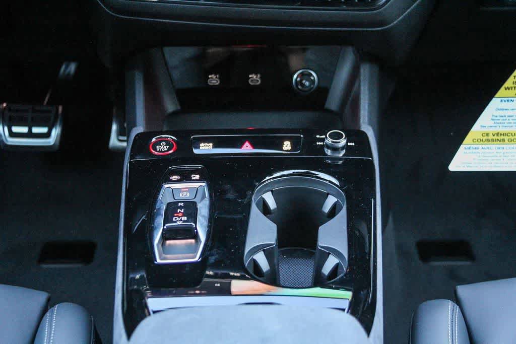New 2025 Audi S6 e-tron Premium Plus AWD/4WD image 14