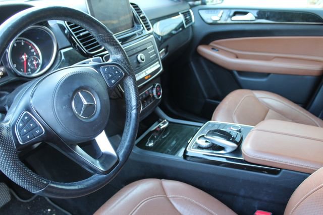 Used 2018 Mercedes-Benz GLS 450 4MATIC image 14