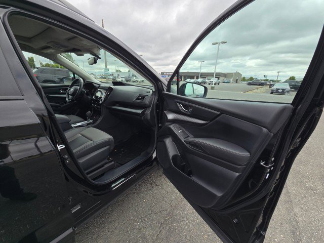 Used 2022 Subaru Ascent Onyx Edition image 10